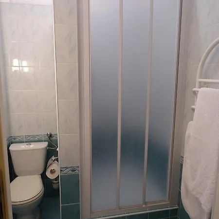 2000 موتيل ستونشيف